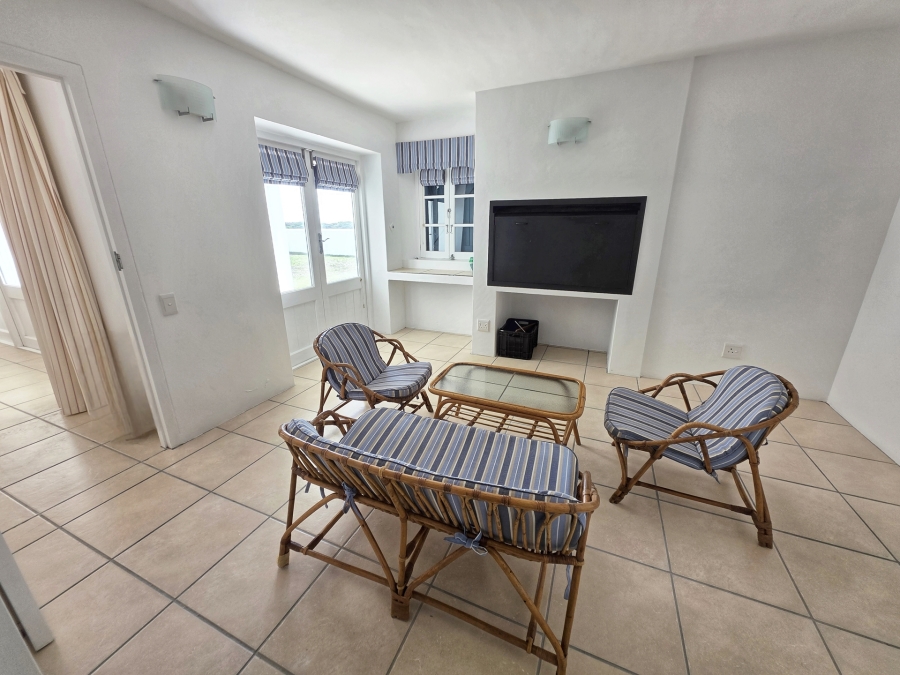 5 Bedroom Property for Sale in Struisbaai Western Cape